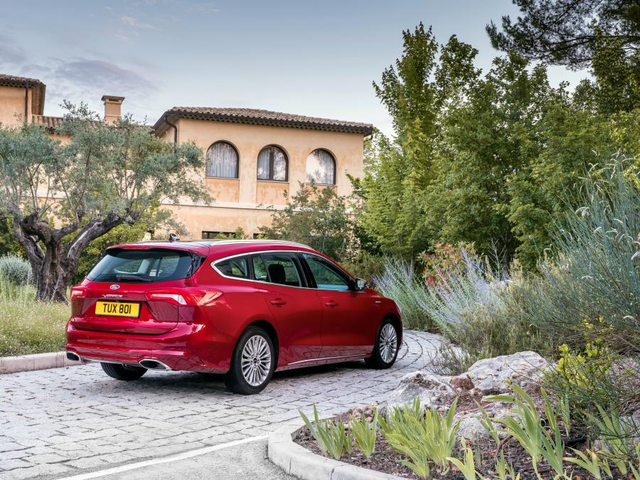  Ford Focus Vignale Turnier 2018 года  (WW) (фото 40 из 40)